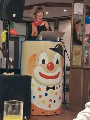 Karneval 12 02 2026 18  (Bild vergr&ouml;&szlig;ern)