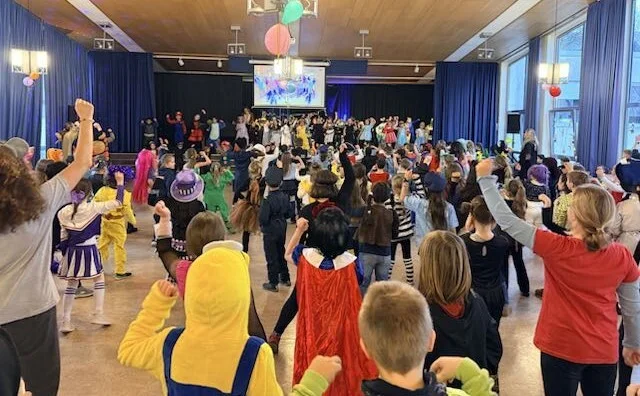 Bild: Aula Kinder 4