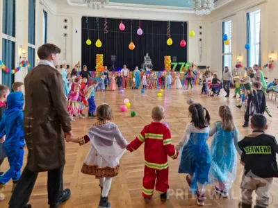 Foto des Albums: Kinderfasching im Zeichen der 770