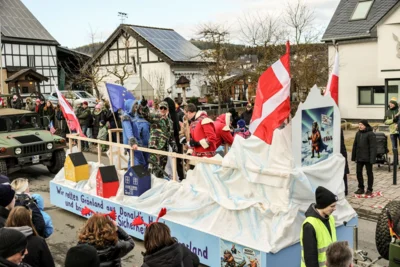 Foto des Albums: Karnevalsumzug