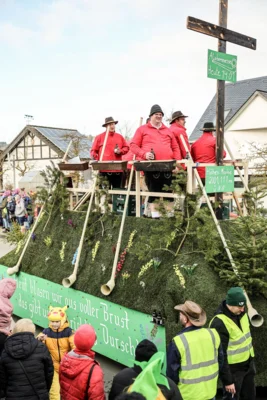 Foto des Albums: Karnevalsumzug