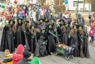 Foto des Albums: Karnevalsumzug