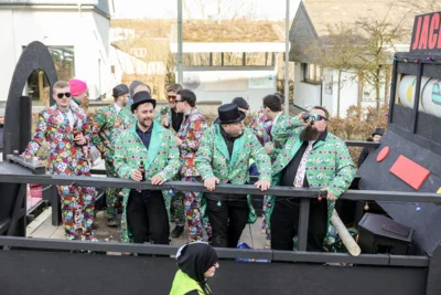 Foto des Albums: Karnevalsumzug
