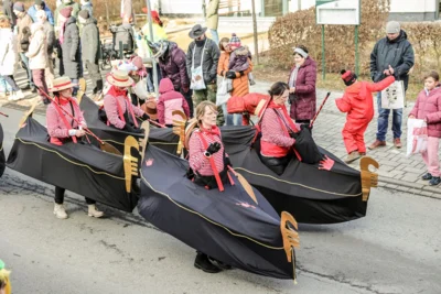 Foto des Albums: Karnevalsumzug