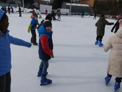 Foto des Albums: Klassen 3b, 3c und 3d - Eislaufen - Februar 2026