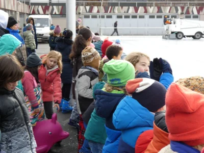 Foto des Albums: Klassen 3b, 3c und 3d - Eislaufen - Februar 2026