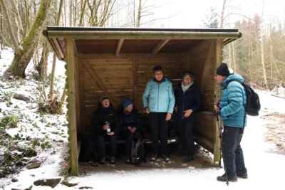 Schutzh&uuml;tte B&ouml;ssquelle  (Bild vergr&ouml;&szlig;ern)