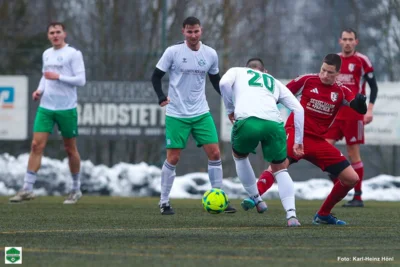 Foto des Albums: SG Thyrnau / Kellberg - SV Oberpolling