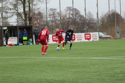 Foto des Albums: Testspiel gegen den TSV Wennigsen 1:2 verloren