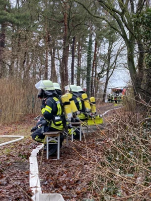 Foto des Albums: B2 - Feuer/Rauchentwicklung Keller im EFH in Thielitz