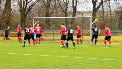 Foto des Albums: Bilder vom Spiel Lok Zittau - LSV Friedersdorf (Kunstrasen Weinaupark)