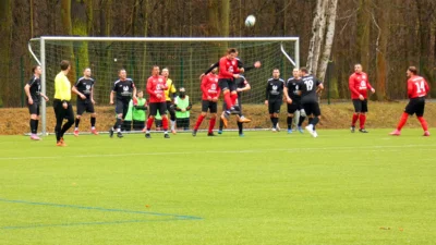 Foto des Albums: Bilder vom Spiel Lok Zittau - LSV Friedersdorf (Kunstrasen Weinaupark)
