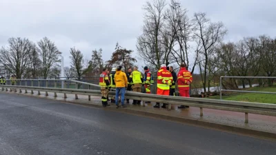 Foto: FF HS LE Karken-Kempen  (Bild vergr&ouml;&szlig;ern)