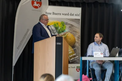 Thorsten Riggert bei seiner Laudatio 