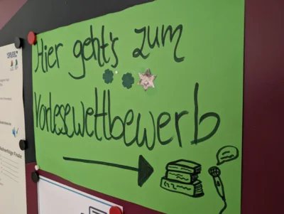 Foto des Albums: 67. Vorlesewettbewerb - Fotos vom Kreisentscheid in der Falkenseer Stadtbibliothek