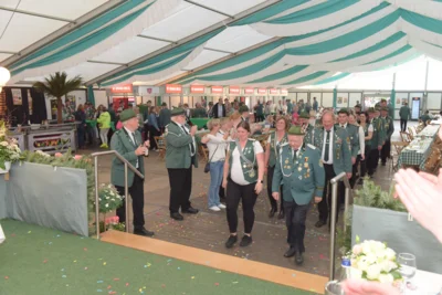 Foto des Albums: Schützenfest Sonntag 2025