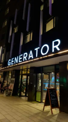 Paris Tag 1 (5)  (Bild vergr&ouml;&szlig;ern)