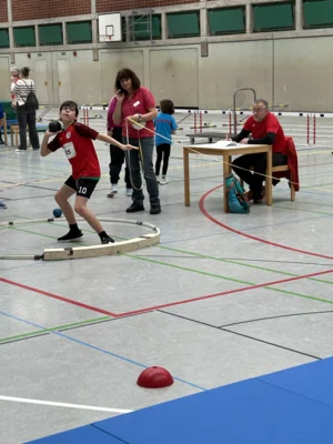 2026-02-28-Hallen-Kreismeisterschaften 2026-13- Dero-kl008  (Bild vergr&ouml;&szlig;ern)