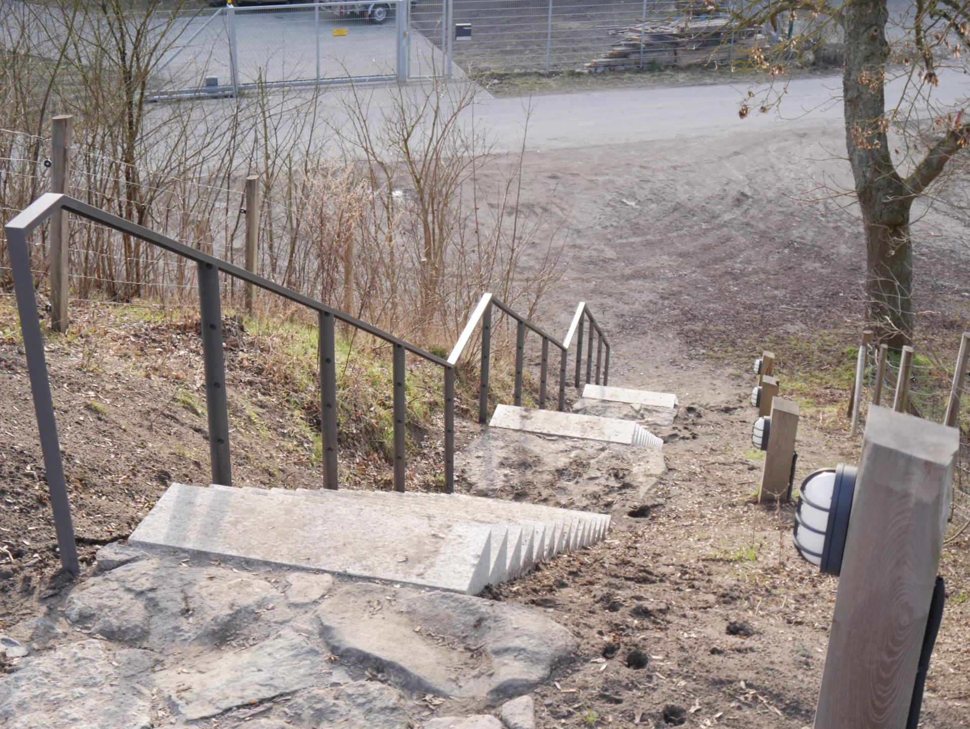 Bild: Neue Treppe zur Burg Greiffenberg