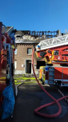Foto: FF HS LE Karken-Kempen  (Bild vergr&ouml;&szlig;ern)