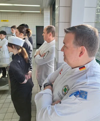 Herr Teufel und Herr Freiberger  (Bild vergr&ouml;&szlig;ern)