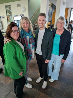 Foto des Albums: Frauenmarkt - Klappe, die Zweite