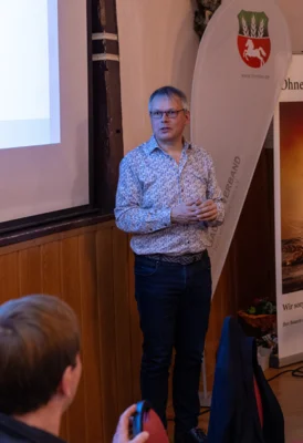 Professor Martin Banse h&auml;lt einen Gastvortrag 