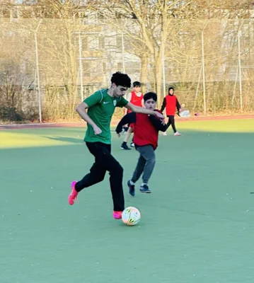 Foto des Albums: Fußball bei schönstem Wetter (05.​03.​2026)