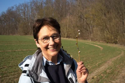 Den Fr&uuml;hling im Griff  (Bild vergr&ouml;&szlig;ern)