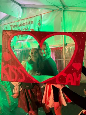 Foto des Albums: 41. Session - KissCam
