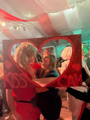 Foto des Albums: 41. Session - KissCam