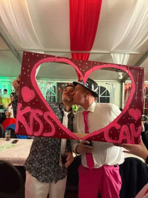 Foto des Albums: 41. Session - KissCam