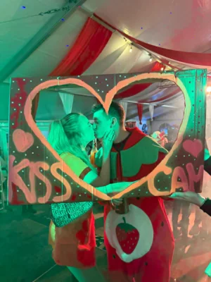 Foto des Albums: 41. Session - KissCam