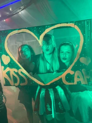 Foto des Albums: 41. Session - KissCam