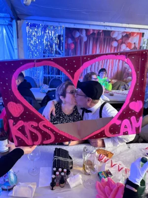 Foto des Albums: 41. Session - KissCam