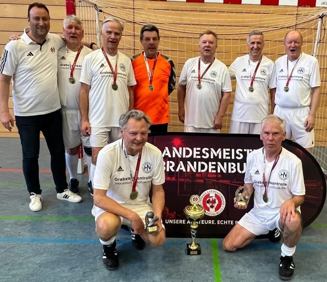 Bild: Landesmeister Ü70 FSV Forst Borgsdorf