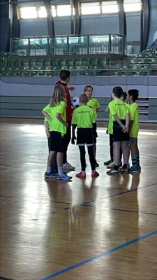 Foto des Albums: Fußballteam unserer Schule bei den Stadtmeisterschaften im Hallenfußball
