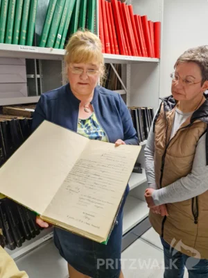 Foto des Albums: Impressionen von der Eröffnung der Archivausstellung anlässlich des Jubiläumsjahres 770 Jahre Ersterwähnung der Stadt Pritzwalk