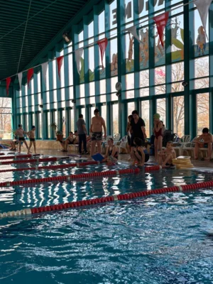 Foto des Albums: 10er FUN-Staffel im Schwimmunterricht