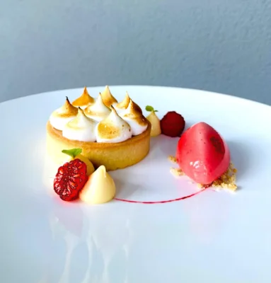 Himbeere zum Dessert  (Bild vergr&ouml;&szlig;ern)
