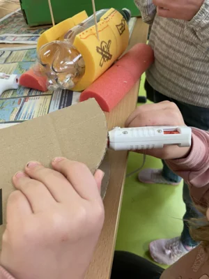 Foto des Albums: Klasse 3 baut Schiffe