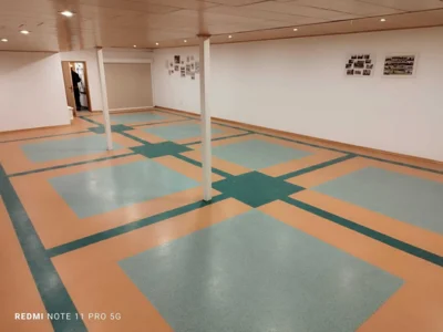 Foto des Albums: Fußboden Renovierung im Dorfgemeinschaftshaus