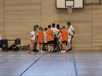 Foto des Albums: Erstes Testspiel - U12 Basektball