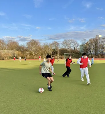 Foto des Albums: Von Klein bis Groß, Fußball für Alle