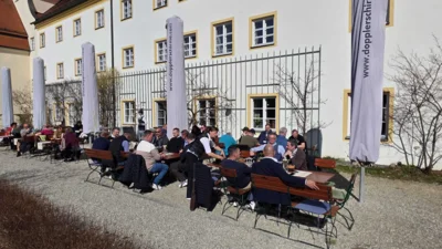 Treffen der Regionalgruppe S&Uuml;D in Laufen  (Bild vergr&ouml;&szlig;ern)