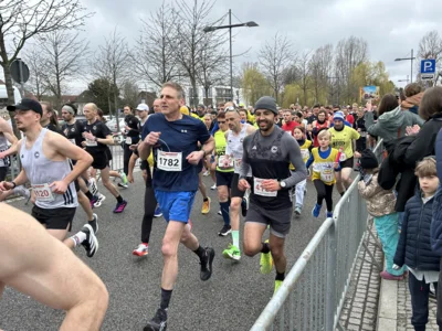 Foto des Albums: Von Falkensee nach Spandau: Bilder vom 37. Lauf der Sympathie (Startbereich)