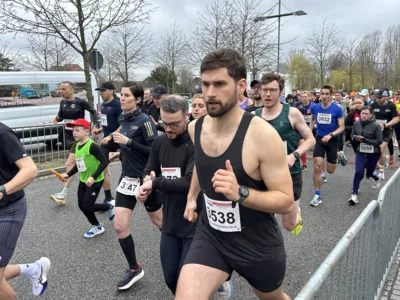 Foto des Albums: Von Falkensee nach Spandau: Bilder vom 37. Lauf der Sympathie (Startbereich)