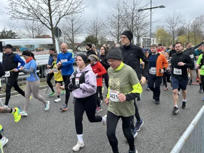 Foto des Albums: Von Falkensee nach Spandau: Bilder vom 37. Lauf der Sympathie (Startbereich)