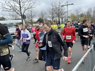 Foto des Albums: Von Falkensee nach Spandau: Bilder vom 37. Lauf der Sympathie (Startbereich)