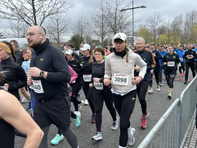Foto des Albums: Von Falkensee nach Spandau: Bilder vom 37. Lauf der Sympathie (Startbereich)